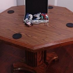 Table & Poker table