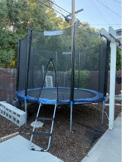 10ft Trampoline