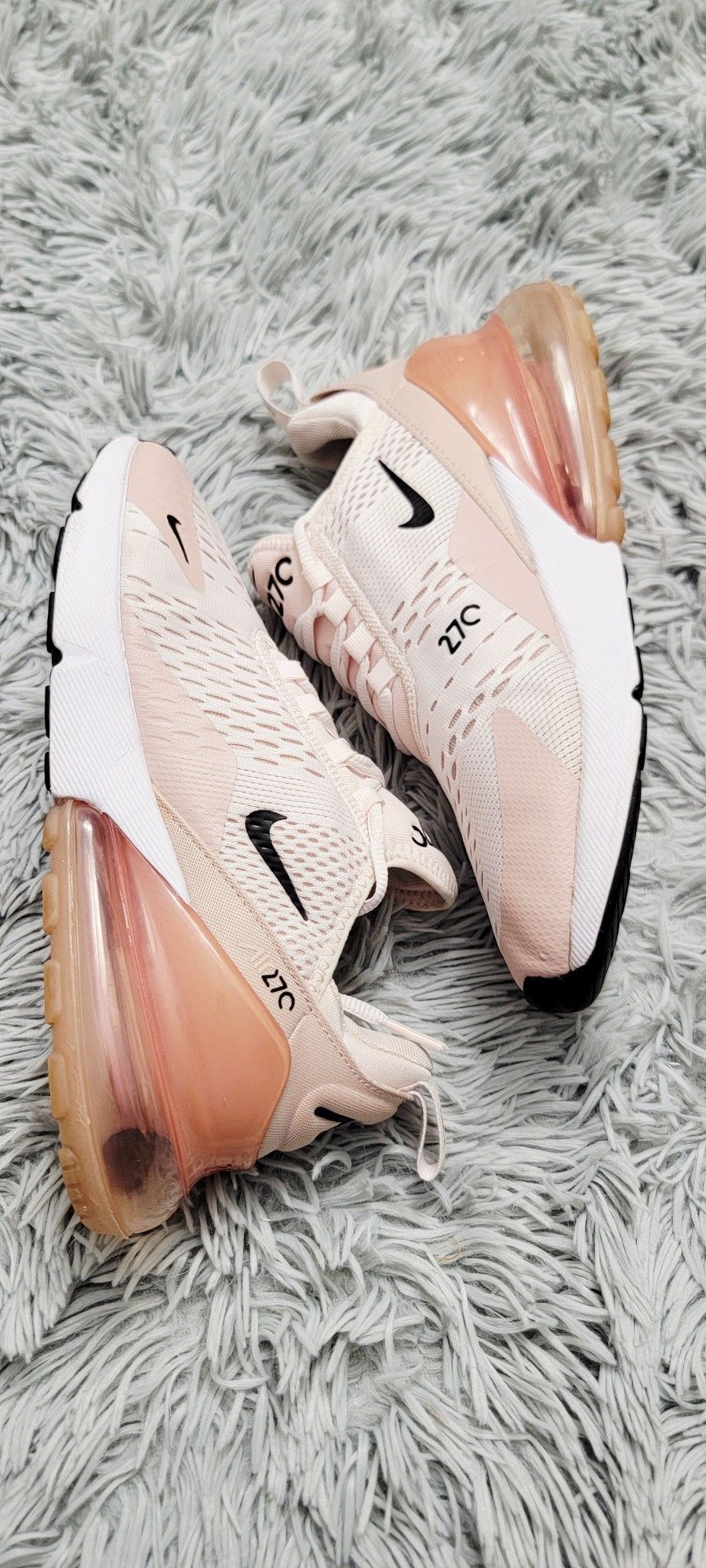 Size 9 Women's Nike Air Max 270 Light Soft Pink AH6789-604.