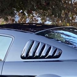 2005-2009 Ford Mustang Quarter Window Louvers