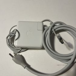 Genuine Original Apple 85W MagSafe 2 Power Adapter, compatible for 15-inch and 17-inch MacBook Pro models.