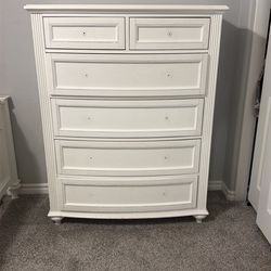 White Bedroom Furniture Set