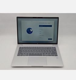( Laptop ) 

HP EliteBook 645 G11

 RYZEN 5 PRO 7535U 

256GB SSD 

8gb Ram 

Bluetooth WiFi 64bit System Webcam 

Windows 11 Pro
