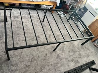 (2) Twin size metal bed frames