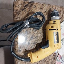 Dewalt Drill   very good working condition.
