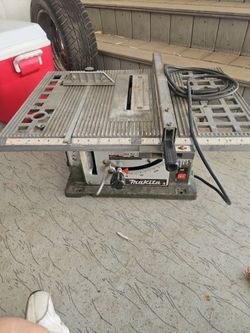 Makita table saw.