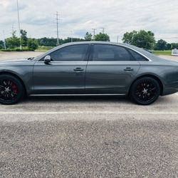 2011 Audi A8