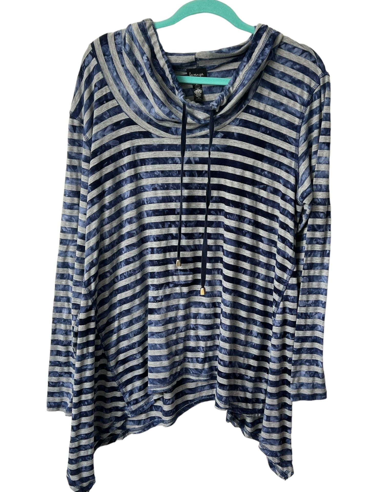 La Vanya Women Plus Size 2x Sharkbite Charcoal Blue Striped Tunic Top Hoodie  This La Vanya women's tunic top is a perfect addition to your casual war