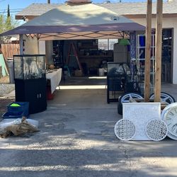 Yard Sale Swing By Everyone 