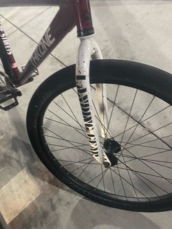 White se forks trades for black forks