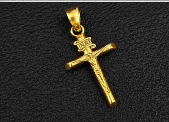 Gold Crucifix Cross Pendant