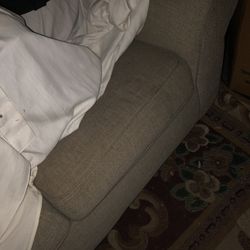 3 Sits Couch In Good Shape