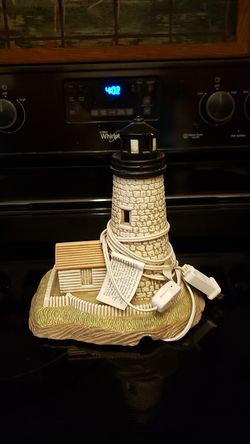 Vintage Lefton Lighted Maine Lighthouse
