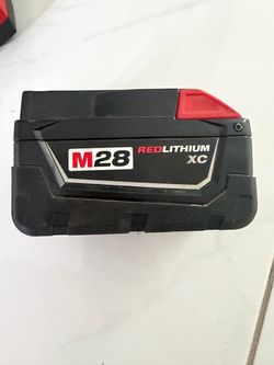 MILWAUKEE M28