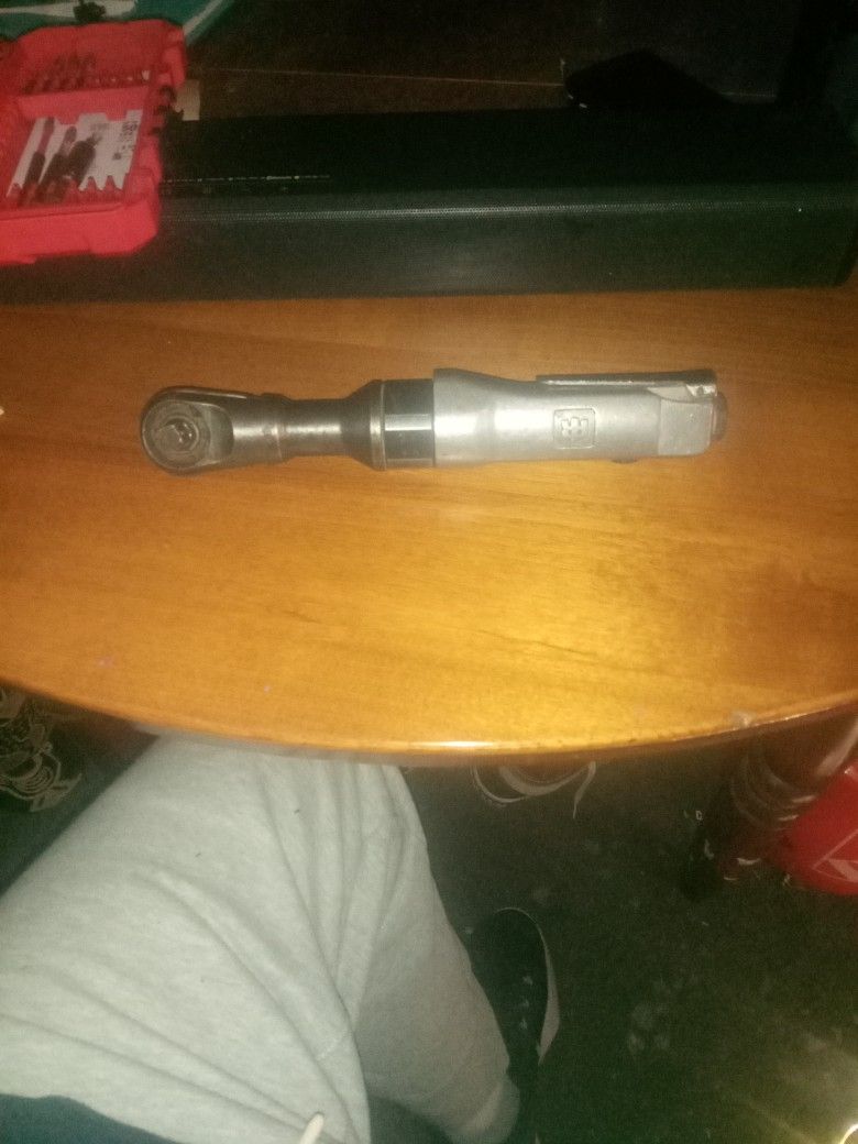 IR 1/2 Inch Air Ratchet 