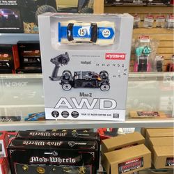 Kyosho Mini-z AWD Nissan Skyline 2000gt-r