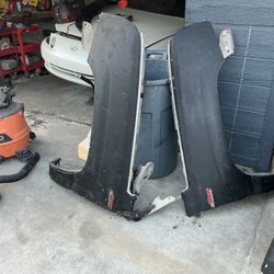 03-07 Silverado Cat Eye Fenders 