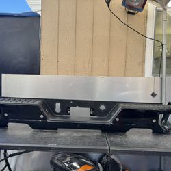 2019 2020 2021 2022 2023 2024 2025 CHEVROLET SILVERADO 1500 REAR BUMPER COVER OEM USED 