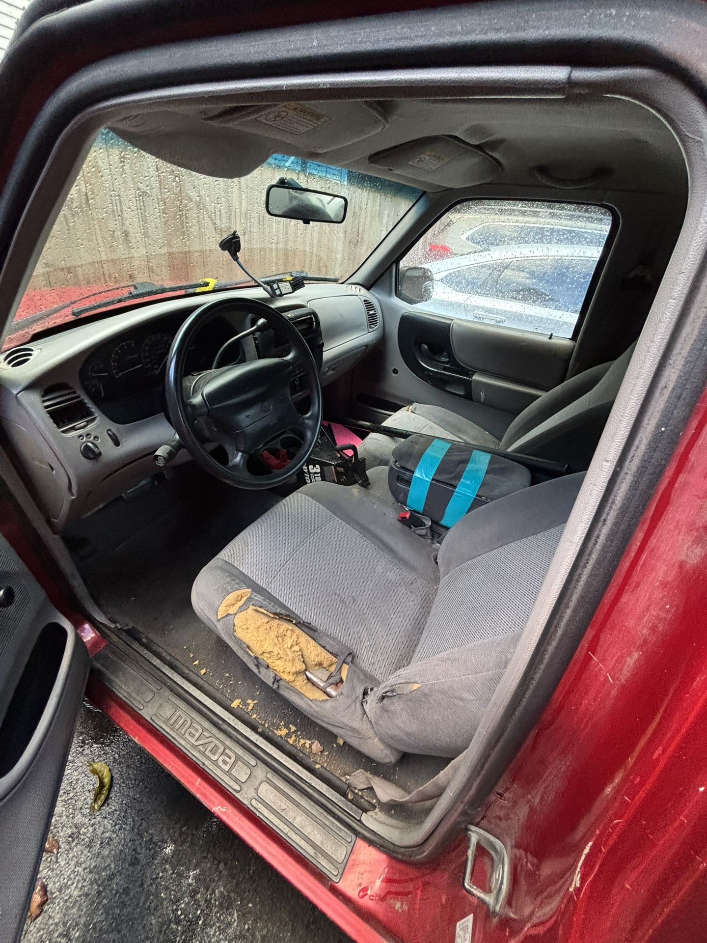 2001 Mazda B-Series Pickup