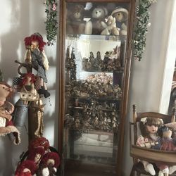 Excellent Condition China Closet w/glass shelves, mirror back