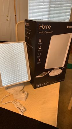 iHome Make Up Mirror