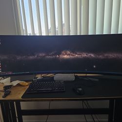 Samsung Odyssey 49" 50% OFF