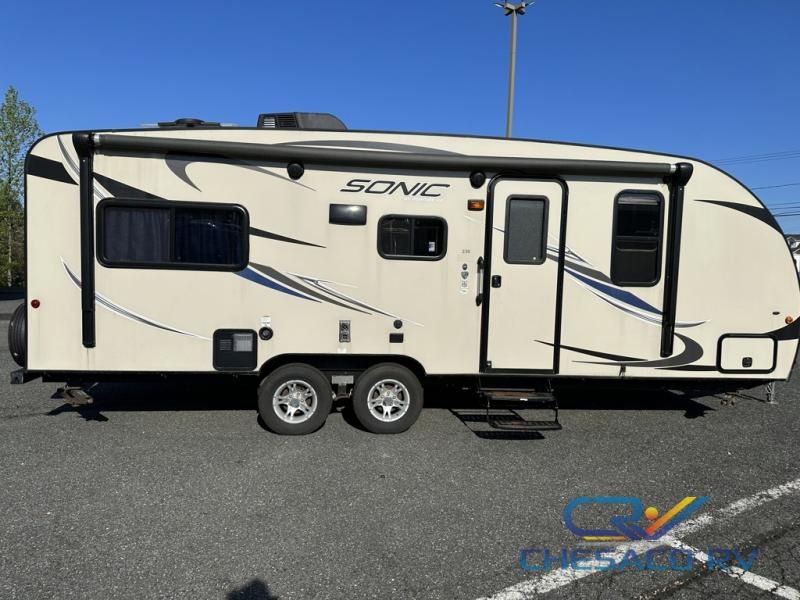 2016 Venture Sonic Rv Trailer