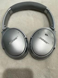 BOSE QuietComfort 35 Wireless Headphones – Silver – With Case & Cables 🎧