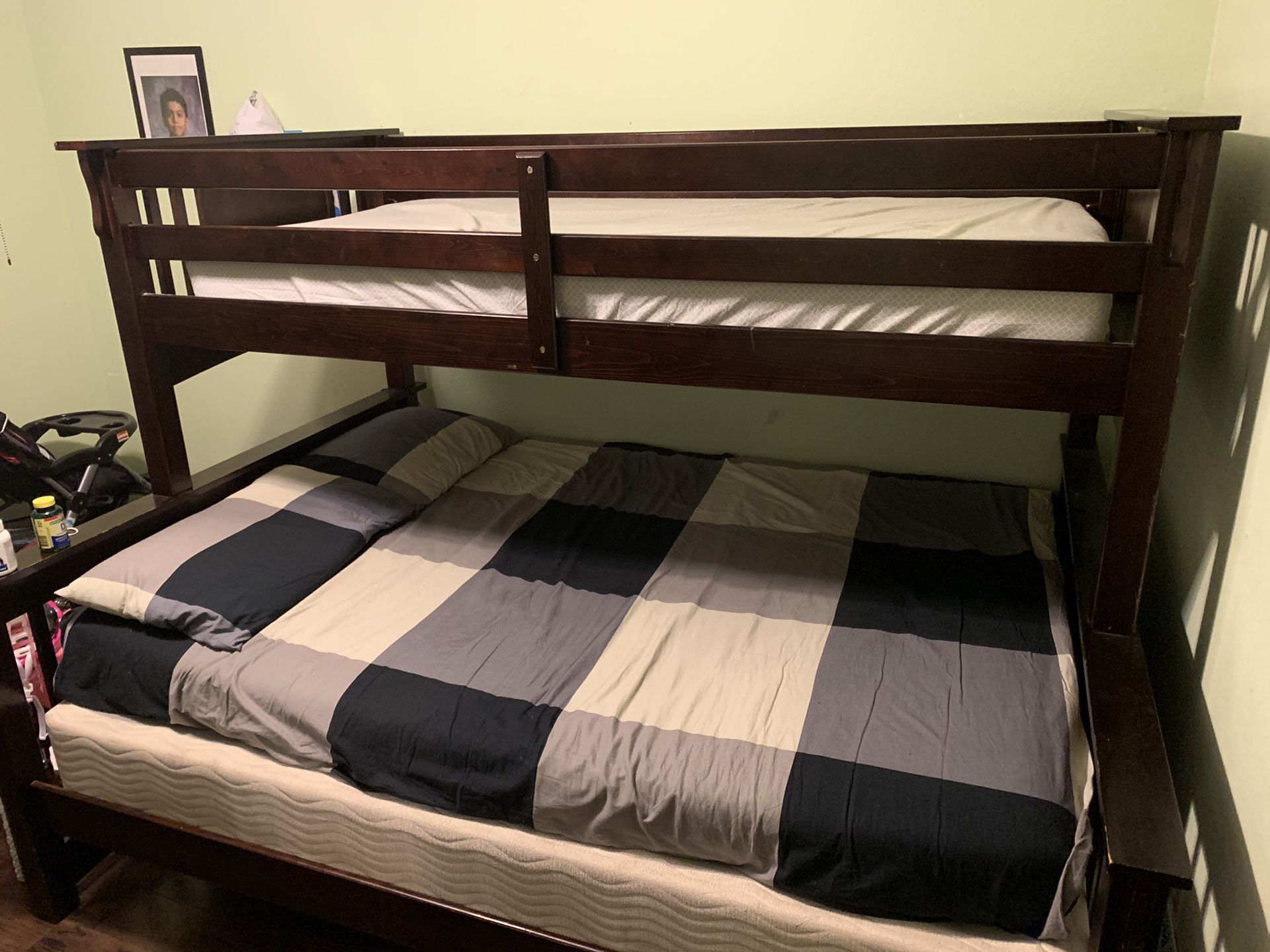 Bunk bed twin over queen