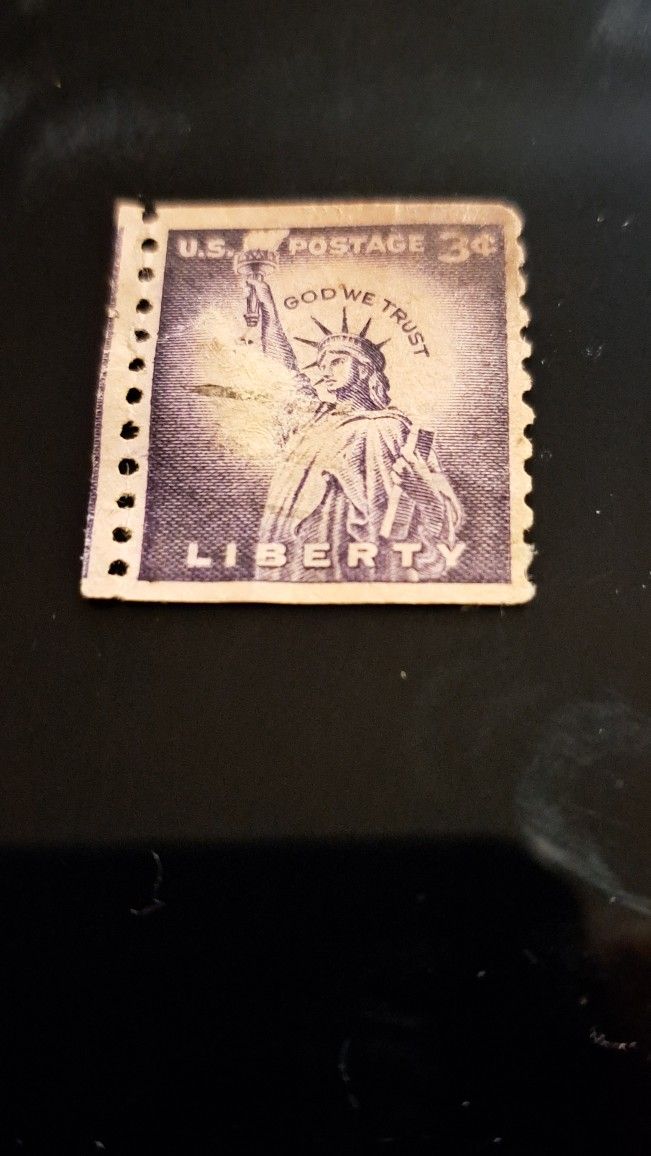 Authentic Statue of Liberty 3 cent Stamp - Unused & Good Condition