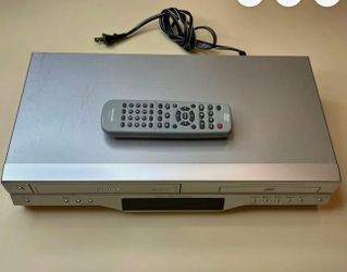 Old school collectible Toshiba SD-V392 DVD/VCR Combo - Comes with remote