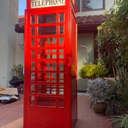 British Red telephone box/kiosk/booth, K6