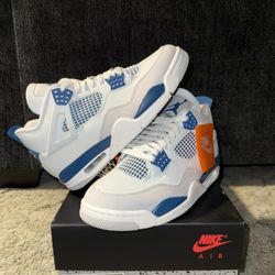 Air Jordan 4 Retro Military Blue