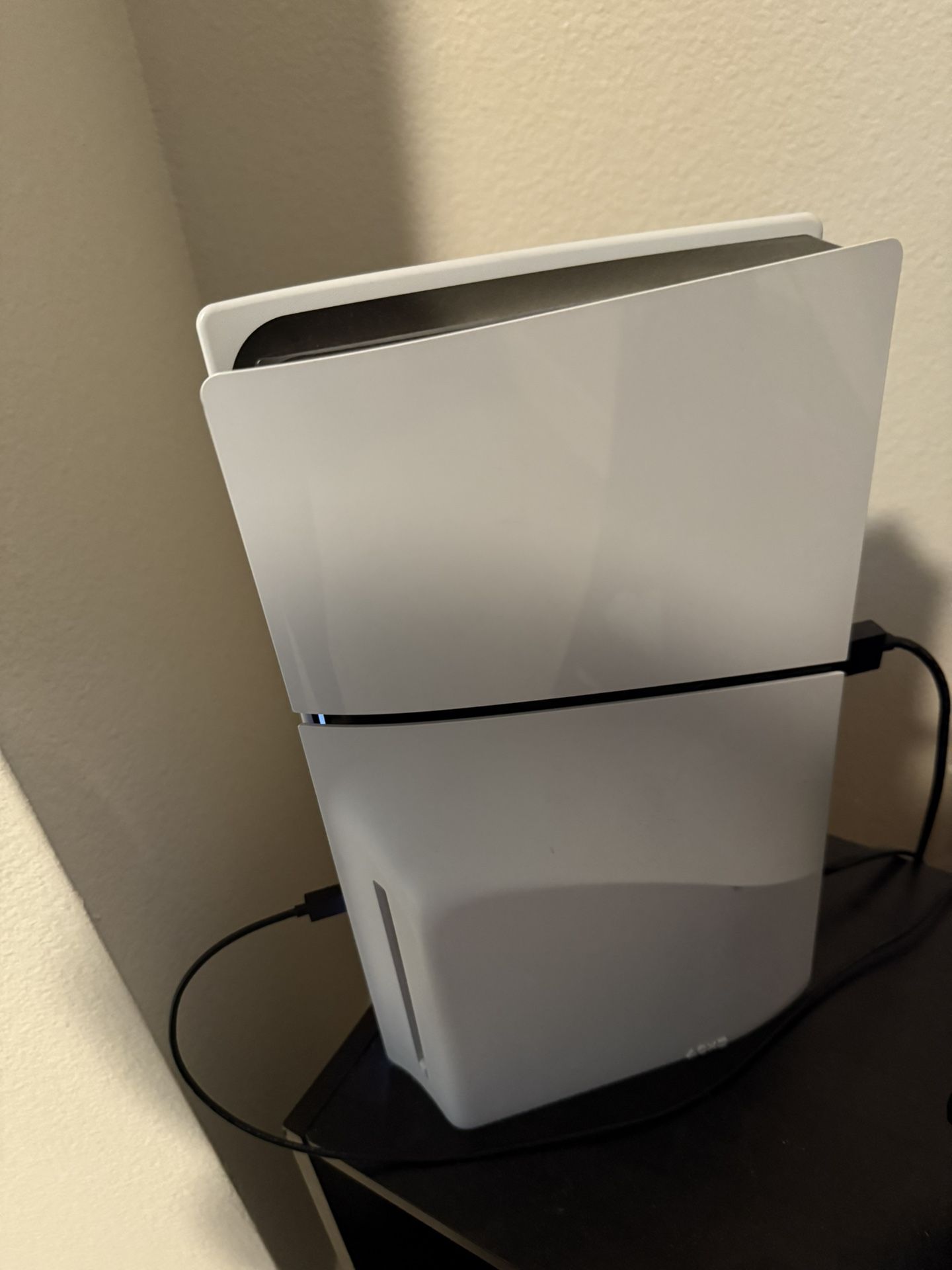 Disc Ps5 with two Controllers