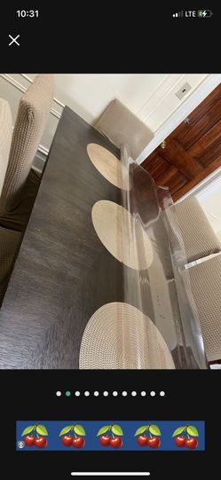 DINNING TABLE