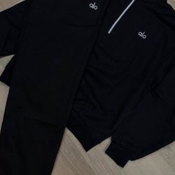 ALO SWEATSUIT