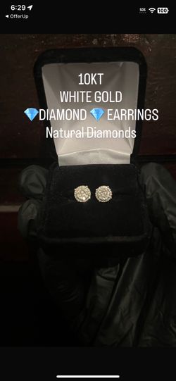 10KT WHITE GOLD DIAMOND EARRINGS
