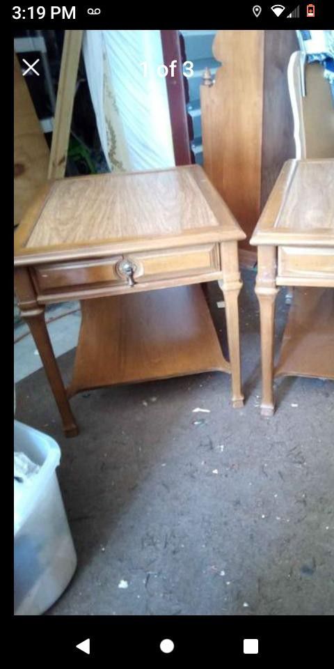 Tell City Chair Company Matching Nightstand/ End Tables 