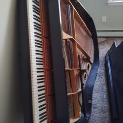 Yamaha Piana I Have The legs And Screws For It Best Offer 