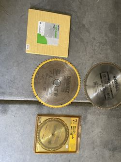 4 circular saw blade used a few time only