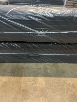 King Beautyrest mattress $799.open box sale