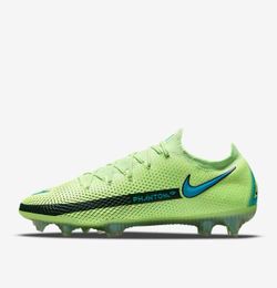 nike cleats