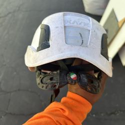 Casco Para Construcción Marca Kask En Buenas Condiciones 