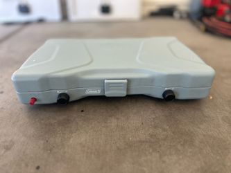 Colman Slim 2 Burner Propane Grill (New)