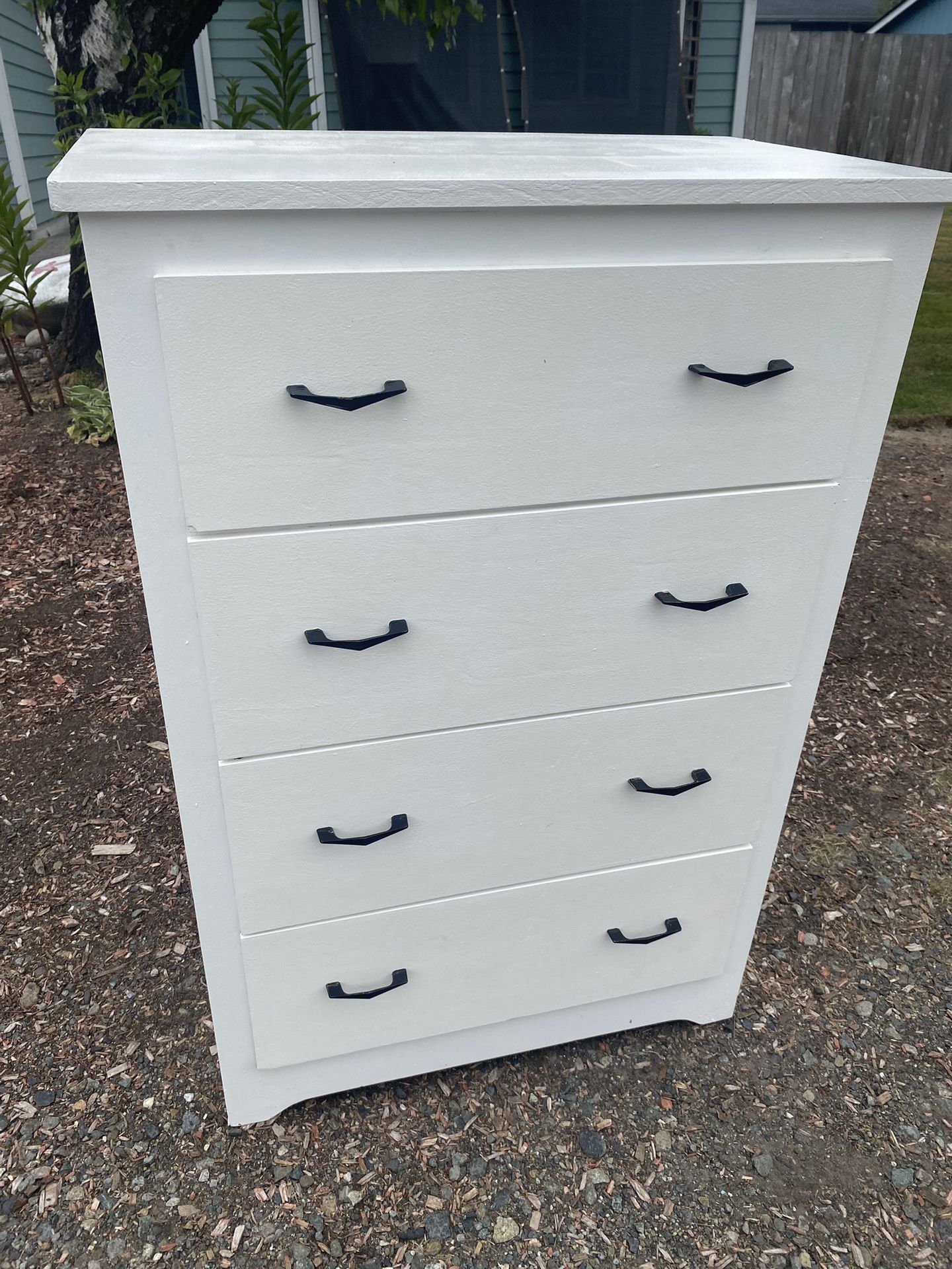 Free Dresser