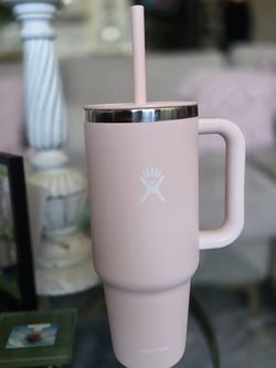 Hydro Flask  mug w/straw