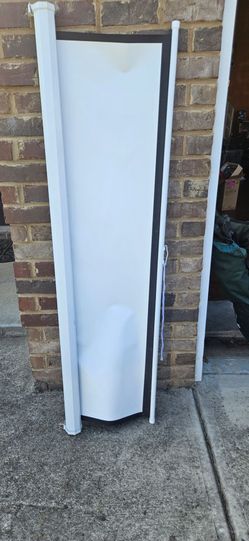 Screen projector