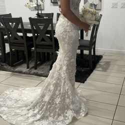 Custom Mira Zwillinger Lace Wedding Dress Aprox Sz 4 With Cathedral Veil