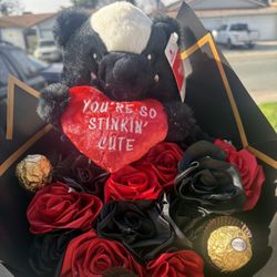 Selling this internal rose Bouquet