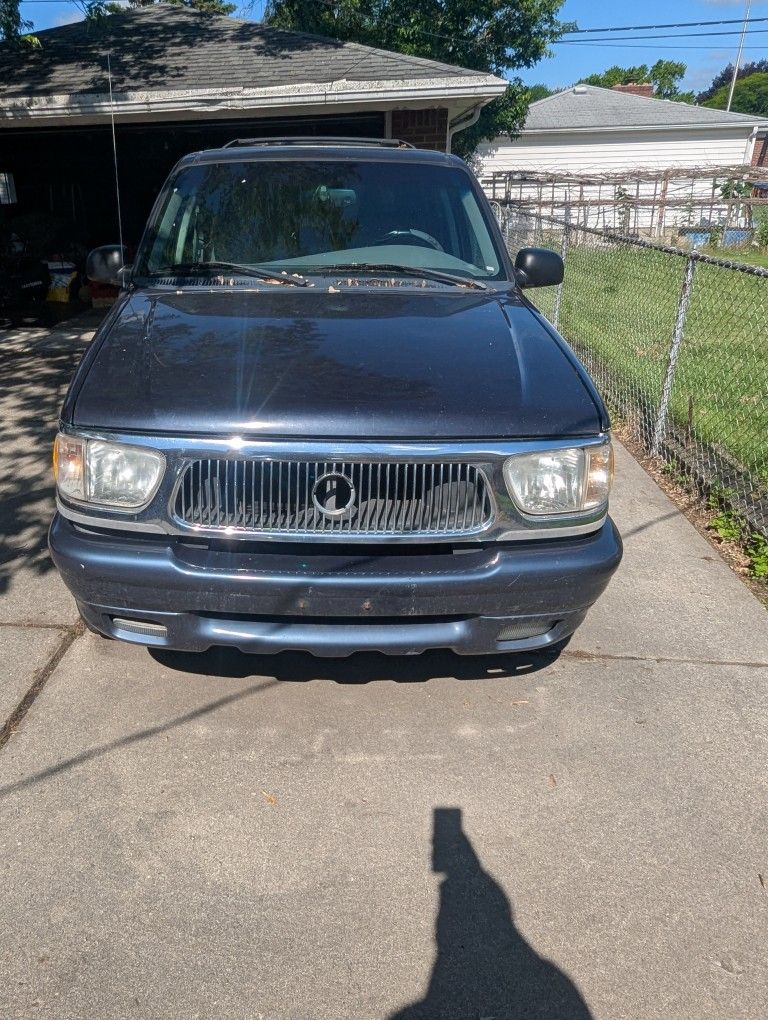 2000 Mercury Mountaineer